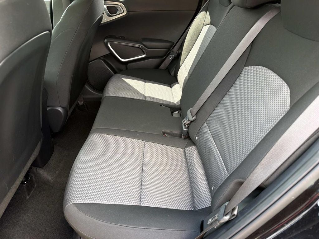 2025 Kia Soul LX Technology Package