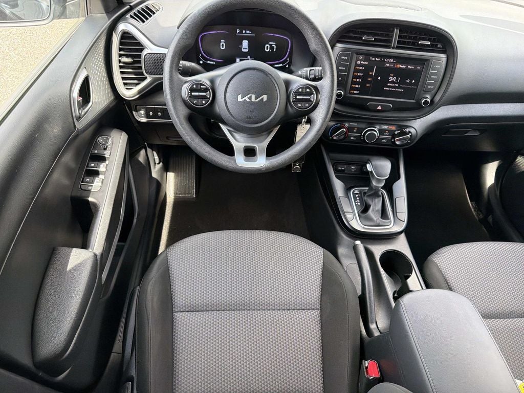 2025 Kia Soul LX Technology Package