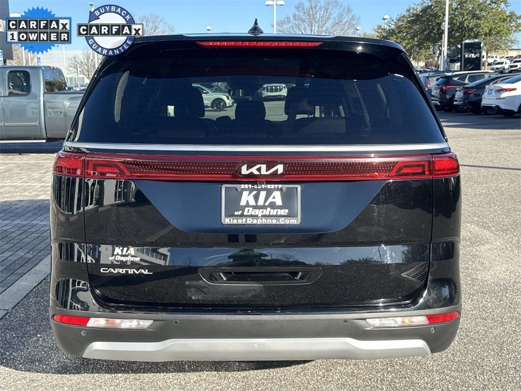 2024 Kia Carnival LX