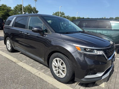 2022 Kia Carnival LXS