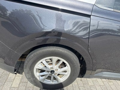 2022 Kia Carnival LXS