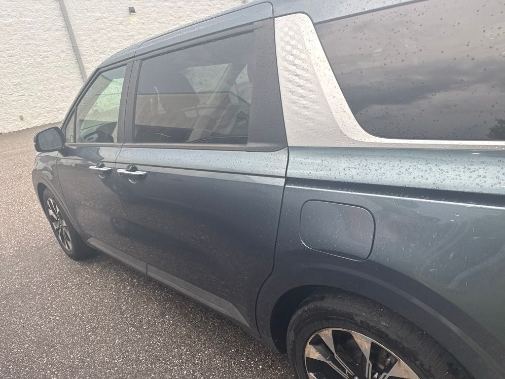 2022 Kia Carnival EX