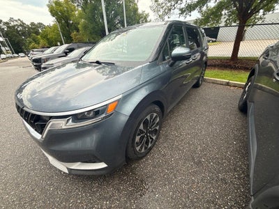 2022 Kia Carnival EX