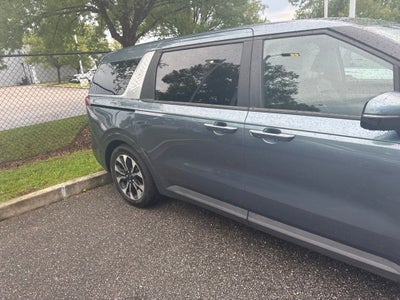 2022 Kia Carnival EX