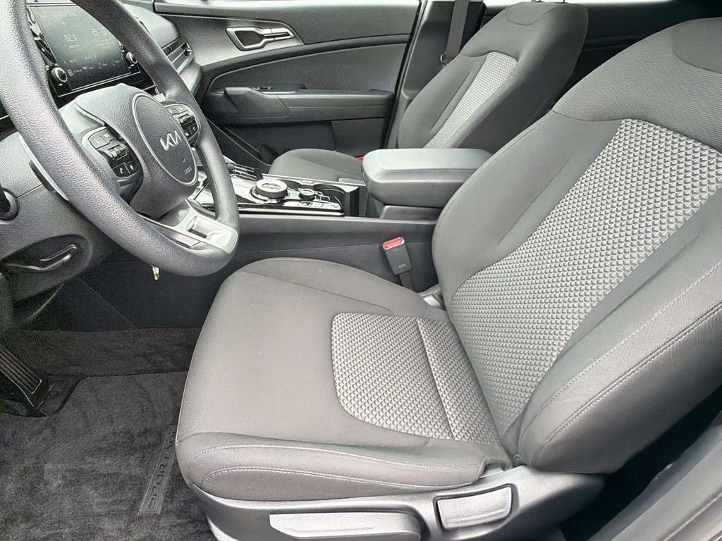 2025 Kia Sportage Hybrid LX