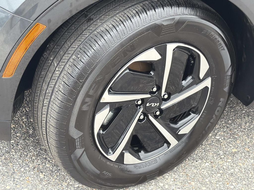 2025 Kia Sportage Hybrid LX