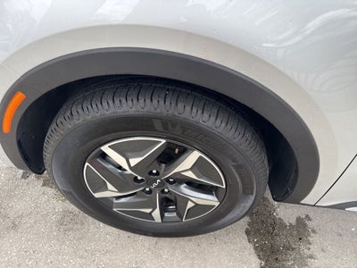 2022 Kia Sorento Hybrid S