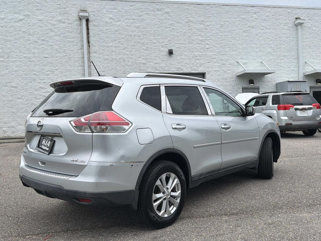 2015 Nissan Rogue SV