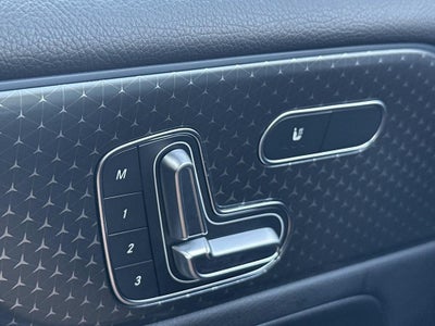 2025 Mercedes-Benz GLB GLB 250 4MATIC®