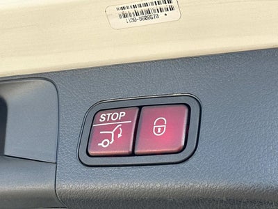 2025 Mercedes-Benz GLB GLB 250 4MATIC®