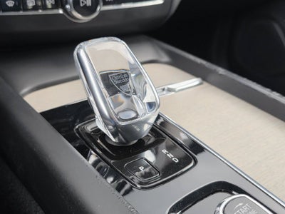 2022 Volvo XC60 B6 Inscription