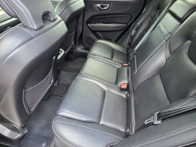 2022 Volvo XC60 B6 Inscription